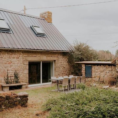 Gite Naturia - Chaumiere De Berringue Plouhinec  Exterior foto
